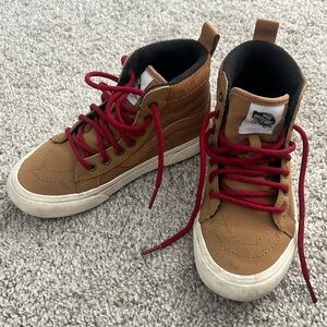 Boys water resistant Vans size 1